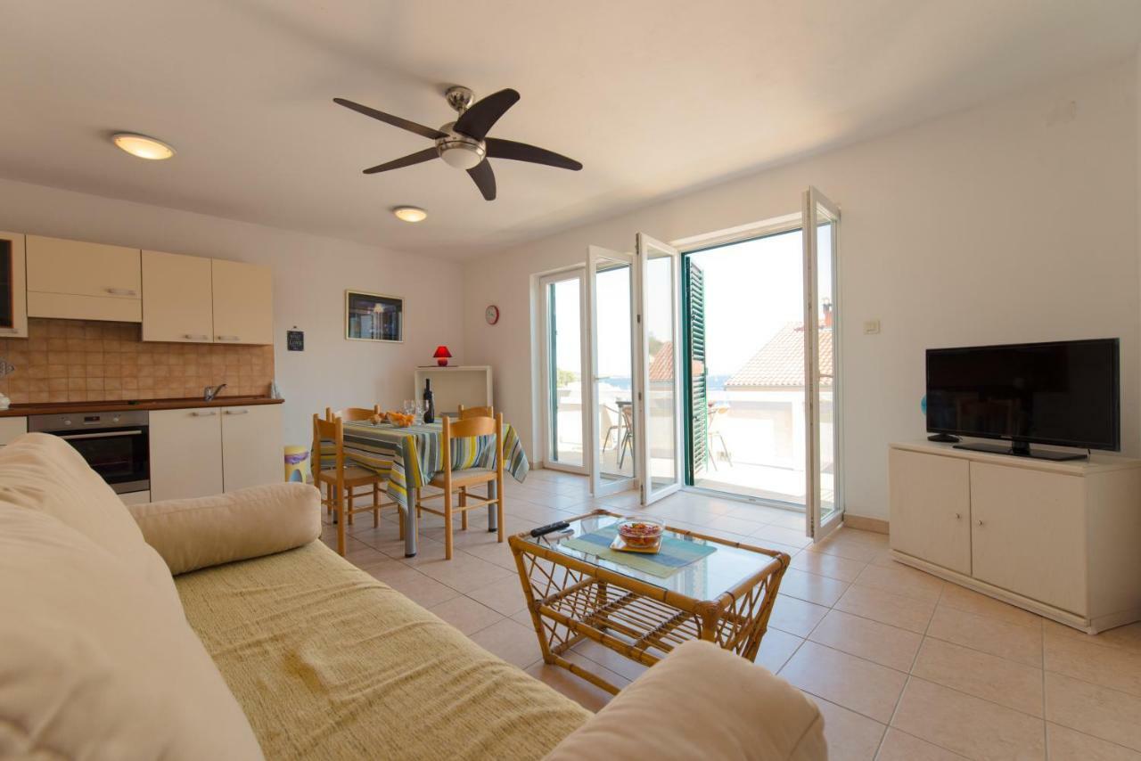Sali Modern Seaview Apartment ภายนอก รูปภาพ